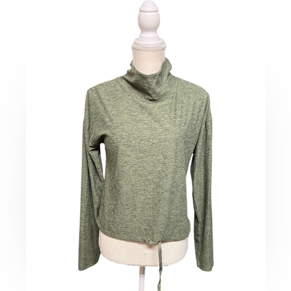 Lightweight Canada‎ Weather Gear top